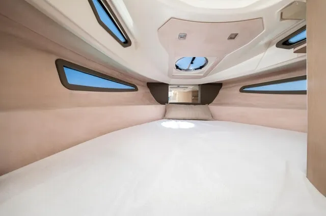 Cranchi Endurance 30 - View 7